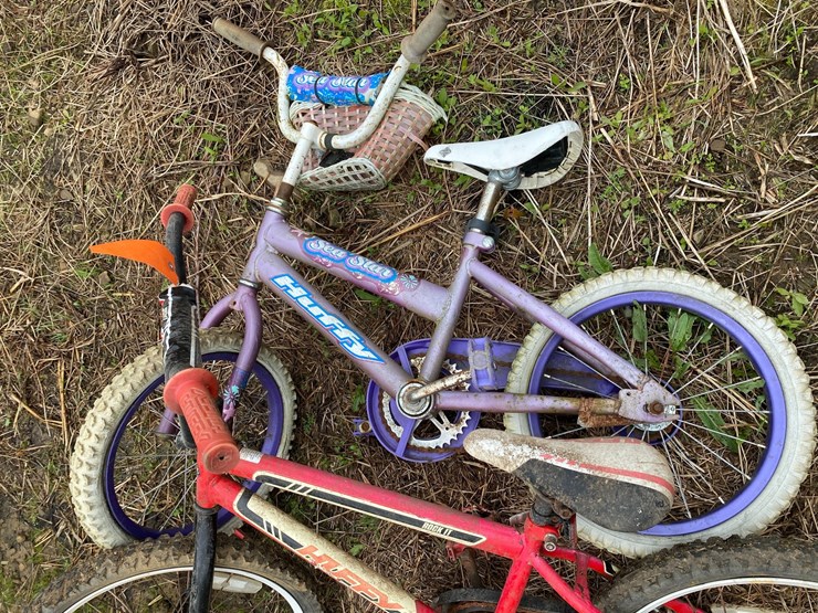 #3522-•-(2)-huffy-kid-bikes-image-5