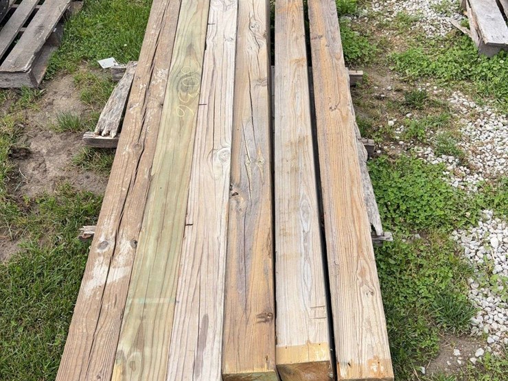 wooden-6x6-posts-image-1
