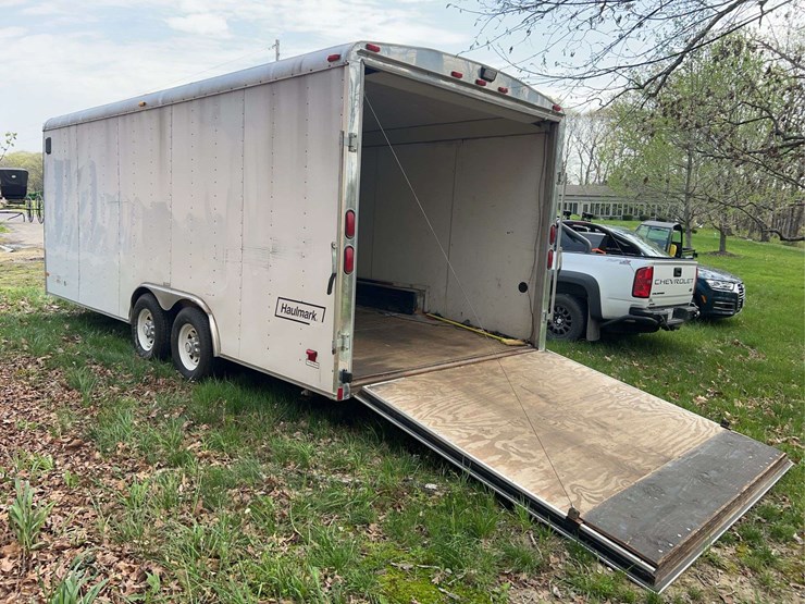 haulmark-20ft-enclosed-trailer-image-4