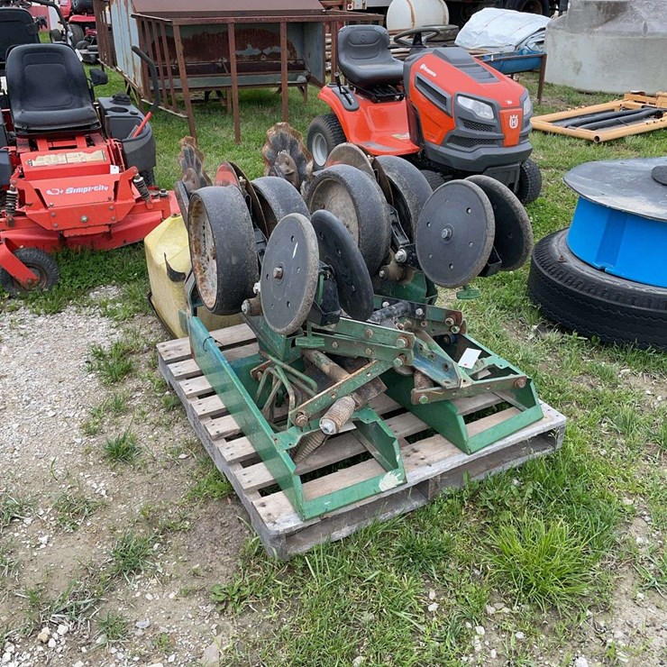 JOHN DEERE 7000