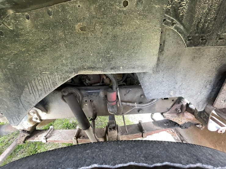 ford-l7000-image-44