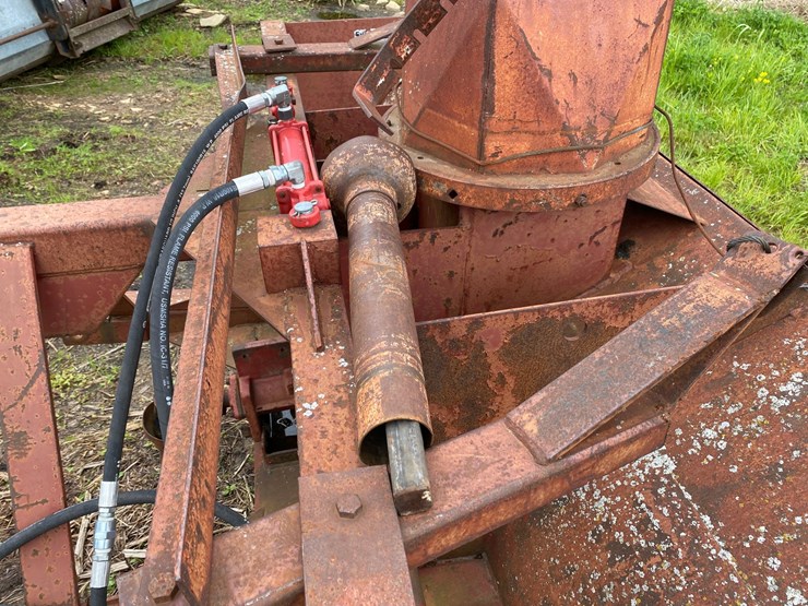 #3513-•-3-point-snow-blower-image-13