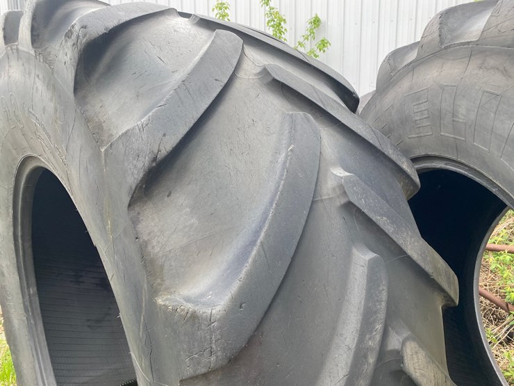 #3585-•-(2)-tractor-tires-image-2