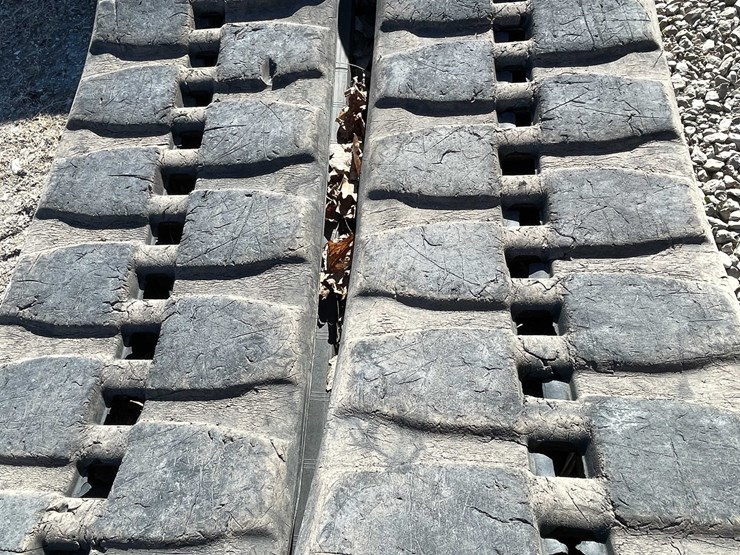 #5538-•-tracks-image-8