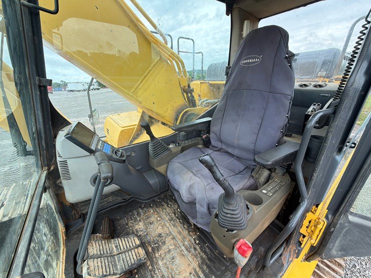 komatsu-pc360-lc-10-image-50