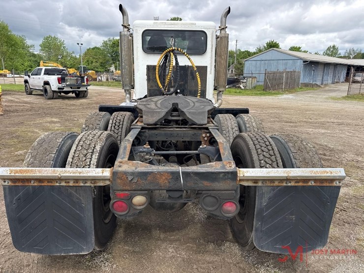 2006-caterpillar-c13-image-17