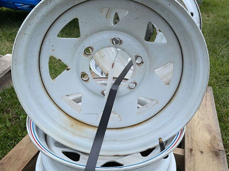 4-trailer-rims-image-2