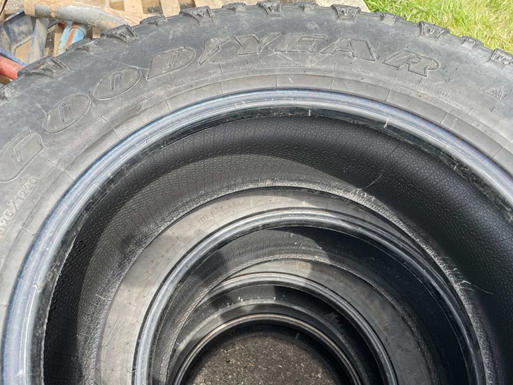#4175-•-(4)-tires-image-8
