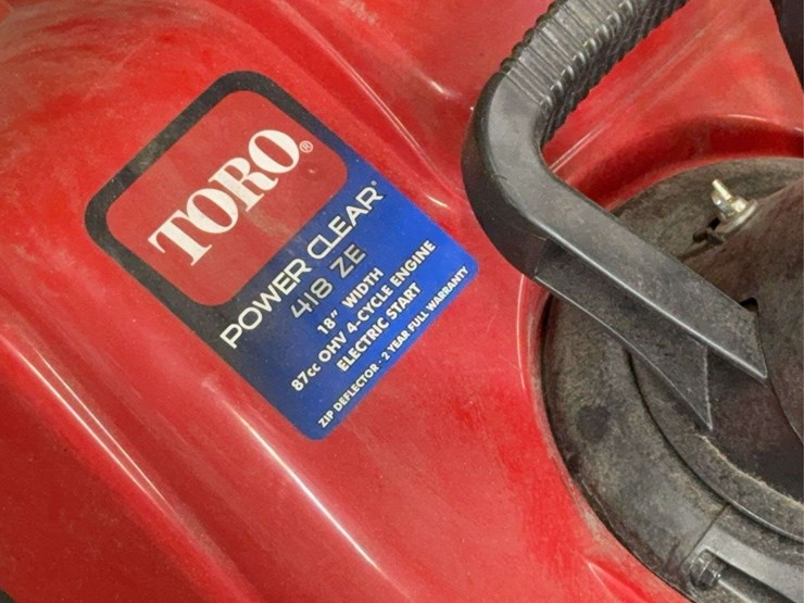 toro-power-clear-418-ze-electric-start-snow-thrower,-model-38282-image-2