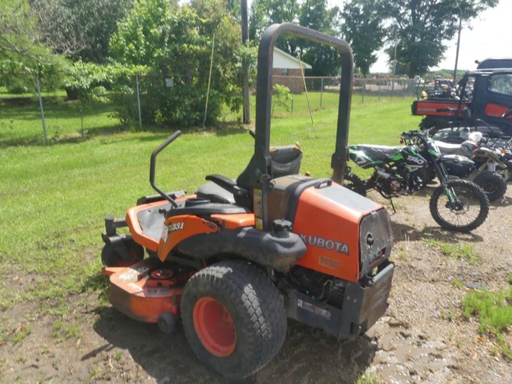 kubota-zd331-image-4