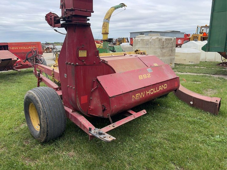 new-holland-892-image-10