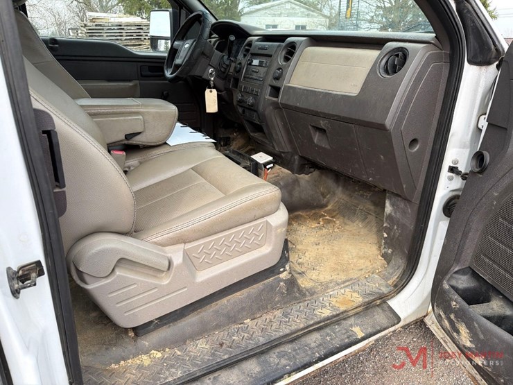2010-ford-f150-xl-image-27
