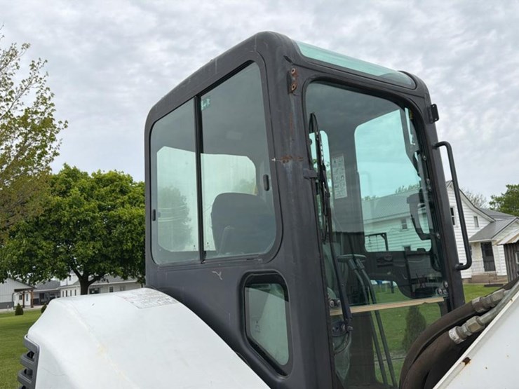 2014-bobcat-e42-image-54