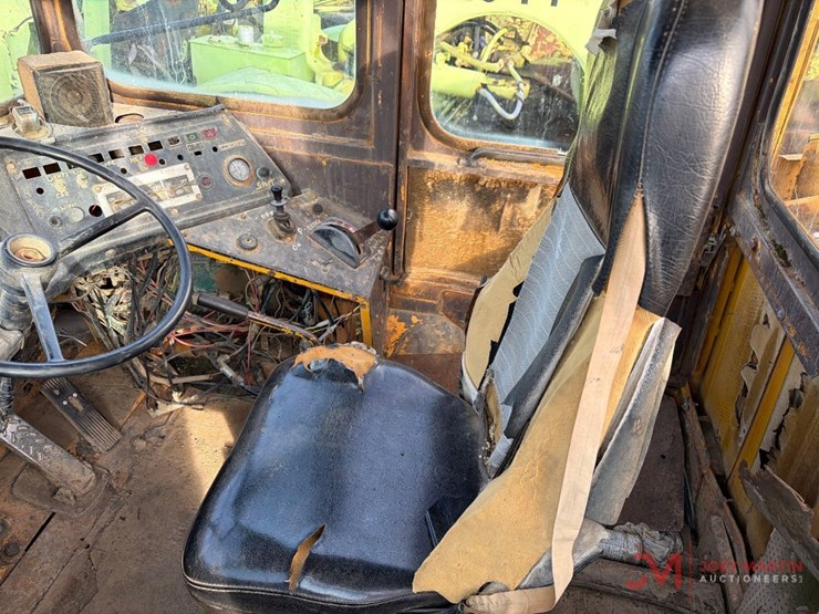 volvo-a25-image-7