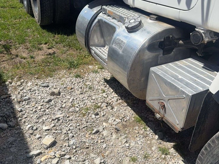 1992-mack-rd600-image-4