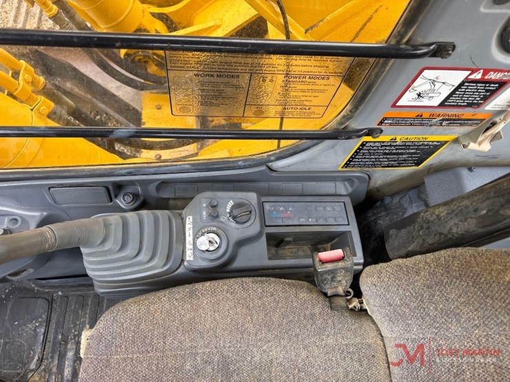 1999-deere-330-lc-image-28