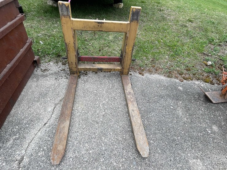 #4183-•-3-point-fork-attachment-image-2