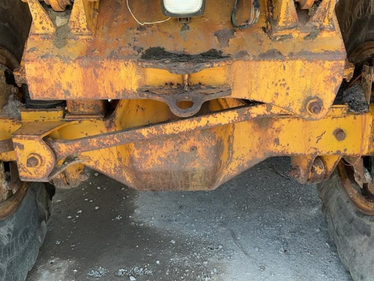 #131-•-bell-off-road-dump-truck-image-61