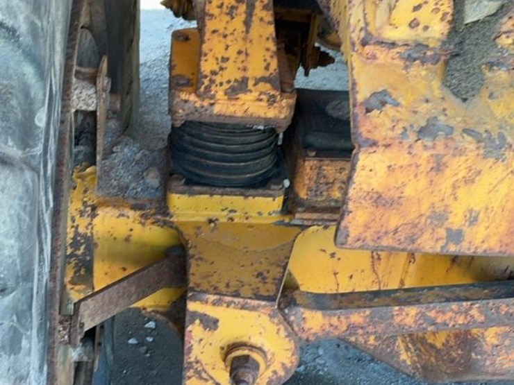 #131-•-bell-off-road-dump-truck-image-83