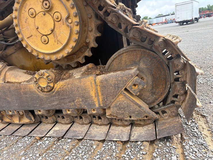 caterpillar-d4h-xl-image-10