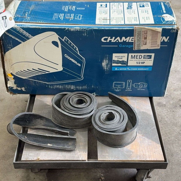 Chamberlain Garage Door Opener with Accessories