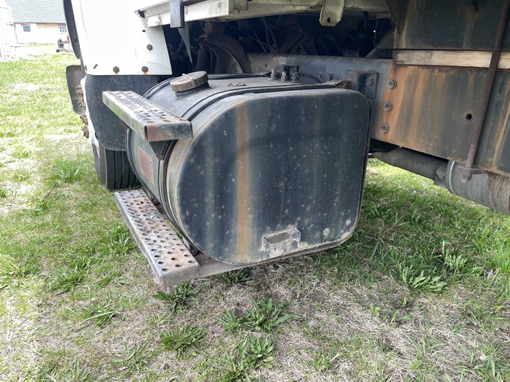 ford-l7000-image-23