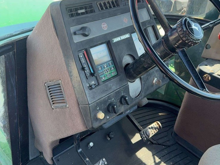 john-deere-8760-image-21