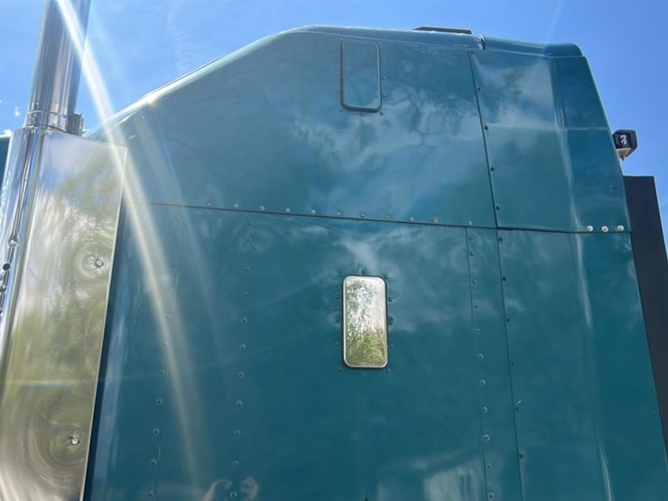 2006-kenworth-t800-image-15