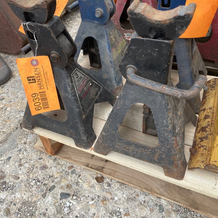 #6039 • (2) Jack Stands