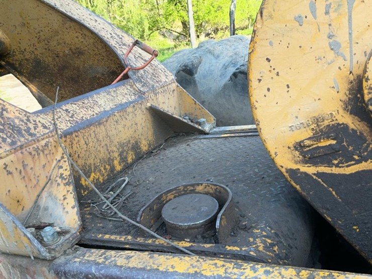 1990-john-deere-640d-image-54