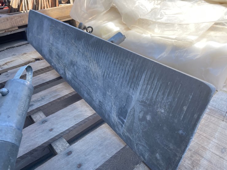 #6074-•-various-concrete-bull-floats-image-6