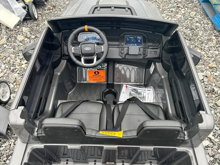 ford-f150-raptor-image-5