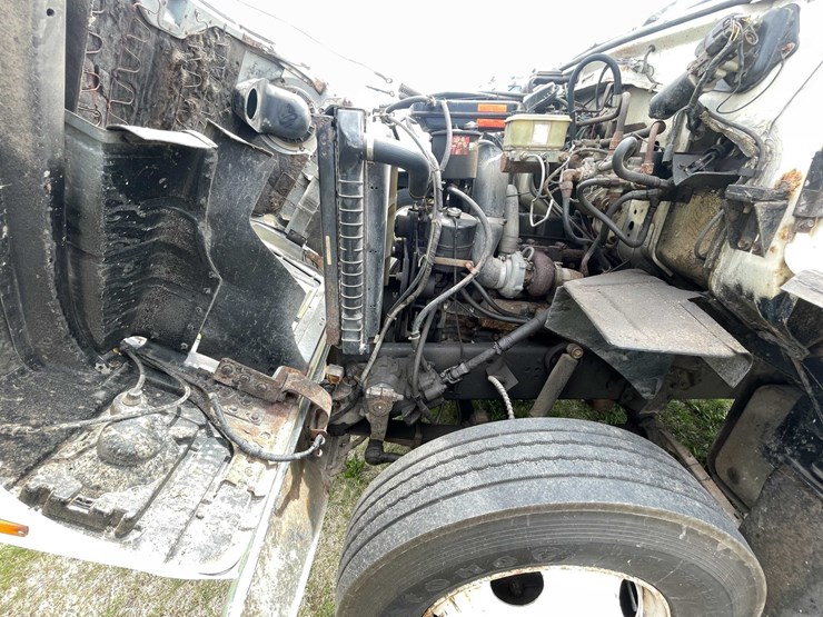 ford-l7000-image-77