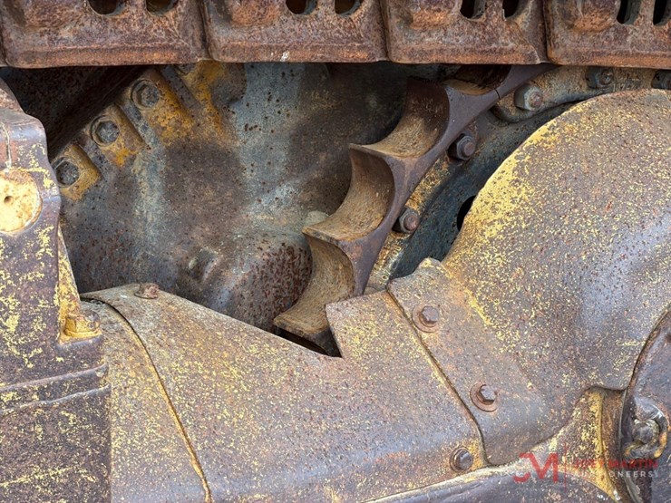 caterpillar-d7f-image-20