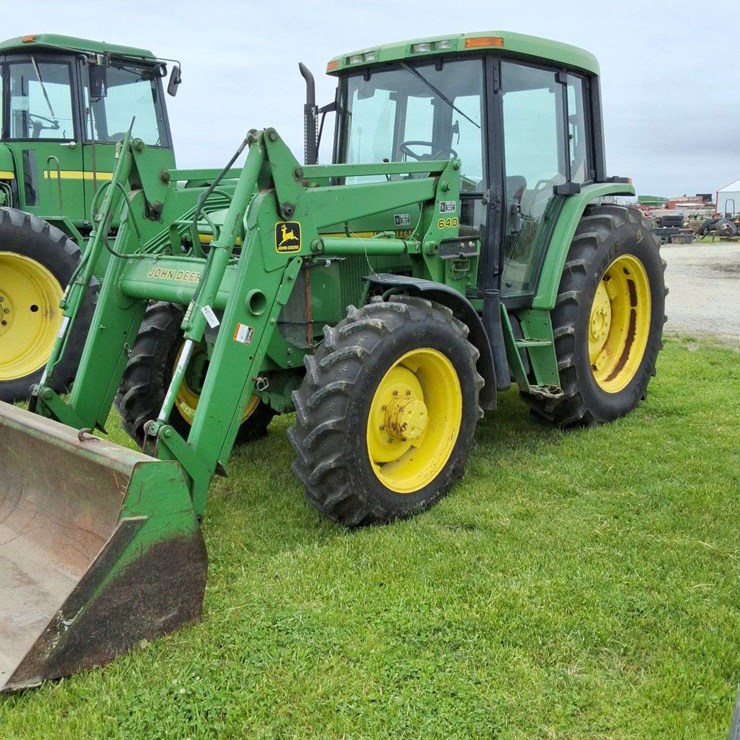 JOHN DEERE 6400