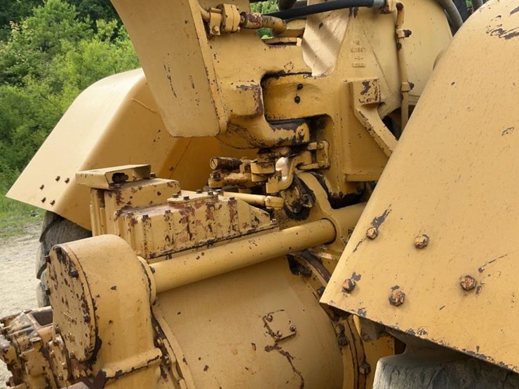 caterpillar-621-image-52