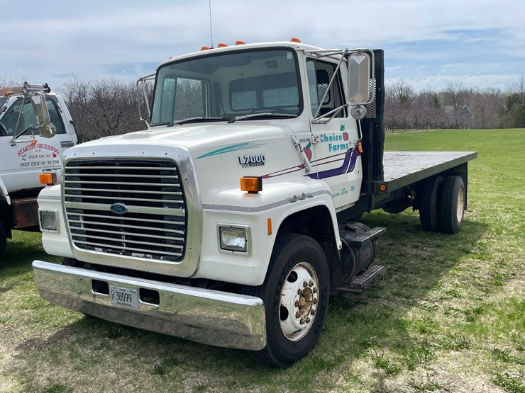 ford-l7000-image-1