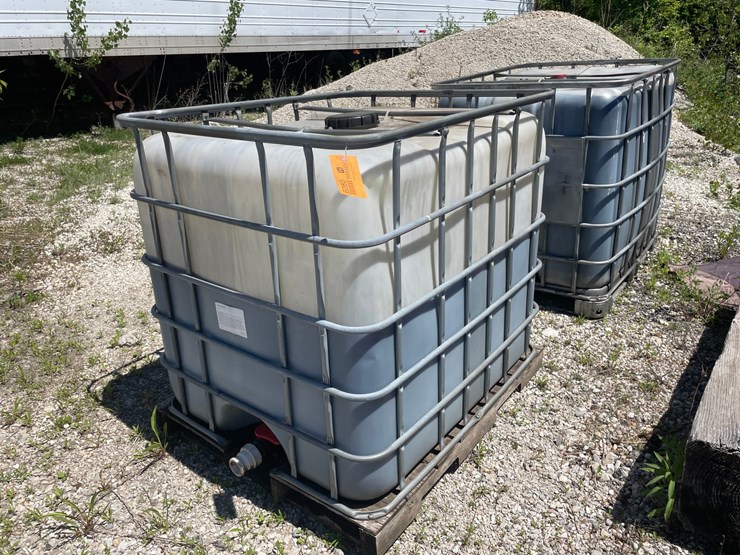 #6080-•-(2)-ibc-totes-of-waste-motor-oil-image-1