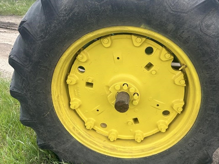 john-deere-4020h-image-24