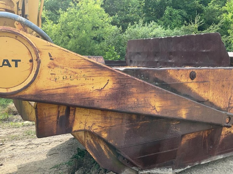 caterpillar-621-image-37