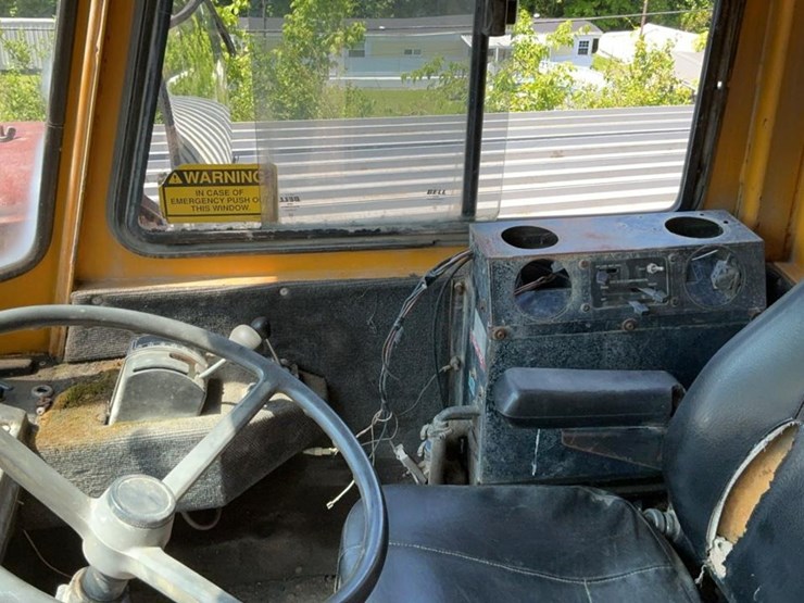#131-•-bell-off-road-dump-truck-image-19