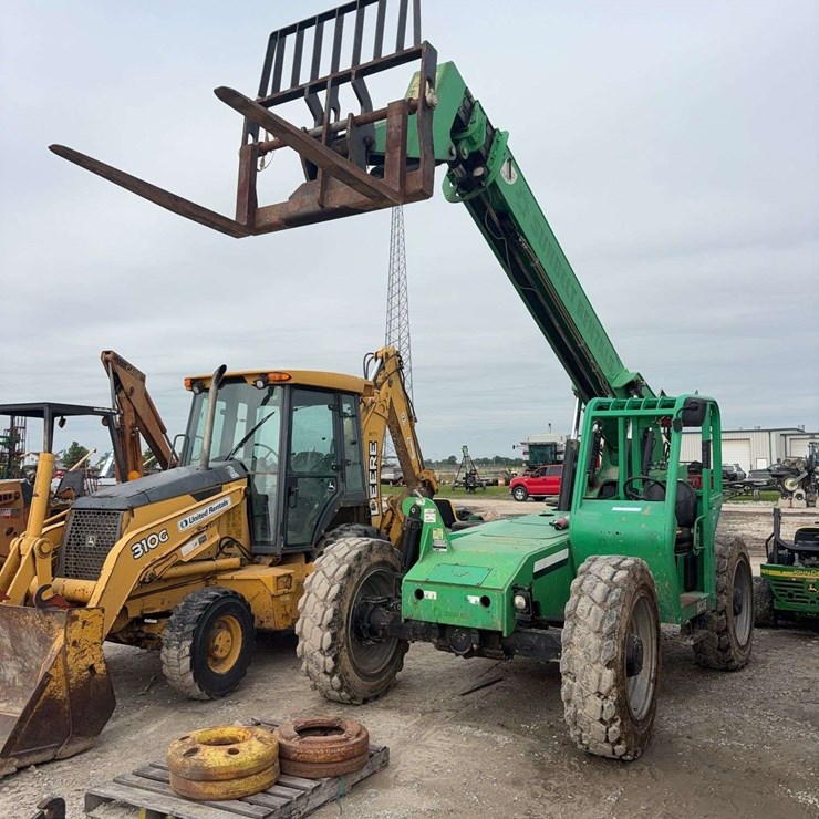2014 JLG 6036