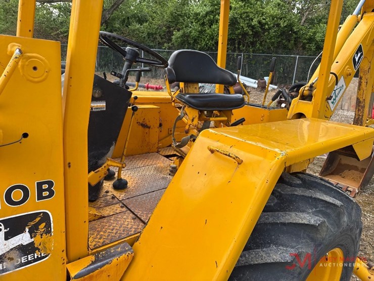 deere-310b-image-26