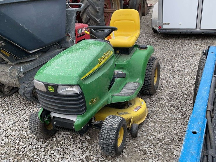 john-deere-lt-image-2