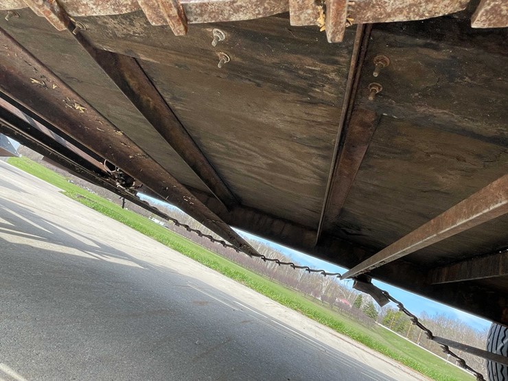 #5512-•-manure-spreader-image-19