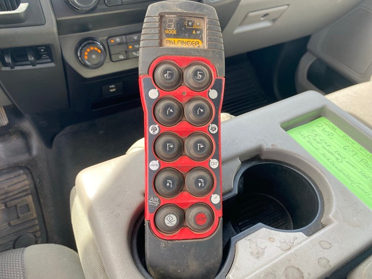 2019-ford-f-450-service-truck-image-50