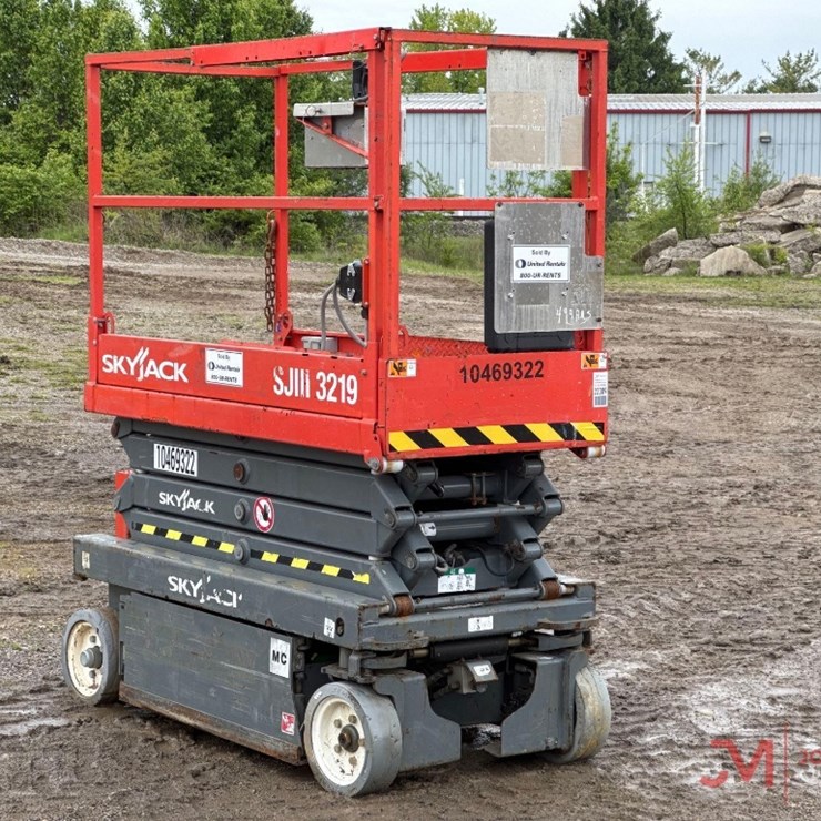 2016 SKYJACK SJIII3219