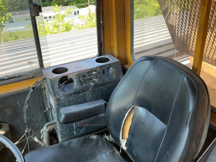 #131-•-bell-off-road-dump-truck-image-18