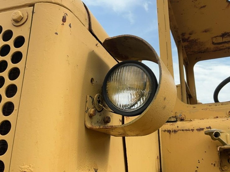 caterpillar-621-image-45