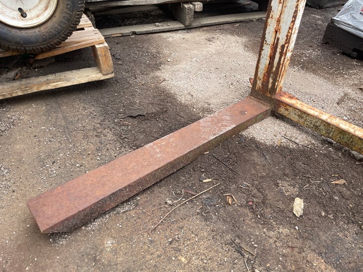 #6024-•-pallet-forks-image-3